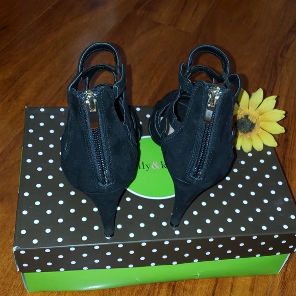 Black Strappy Sexy Kelly & Katie Stilettos - Picture 8 of 8